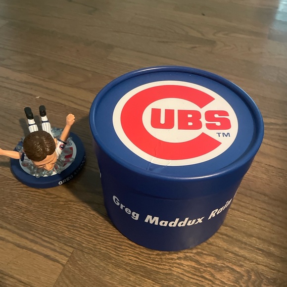 Greg Maddux Bobblehead Figure - Blue